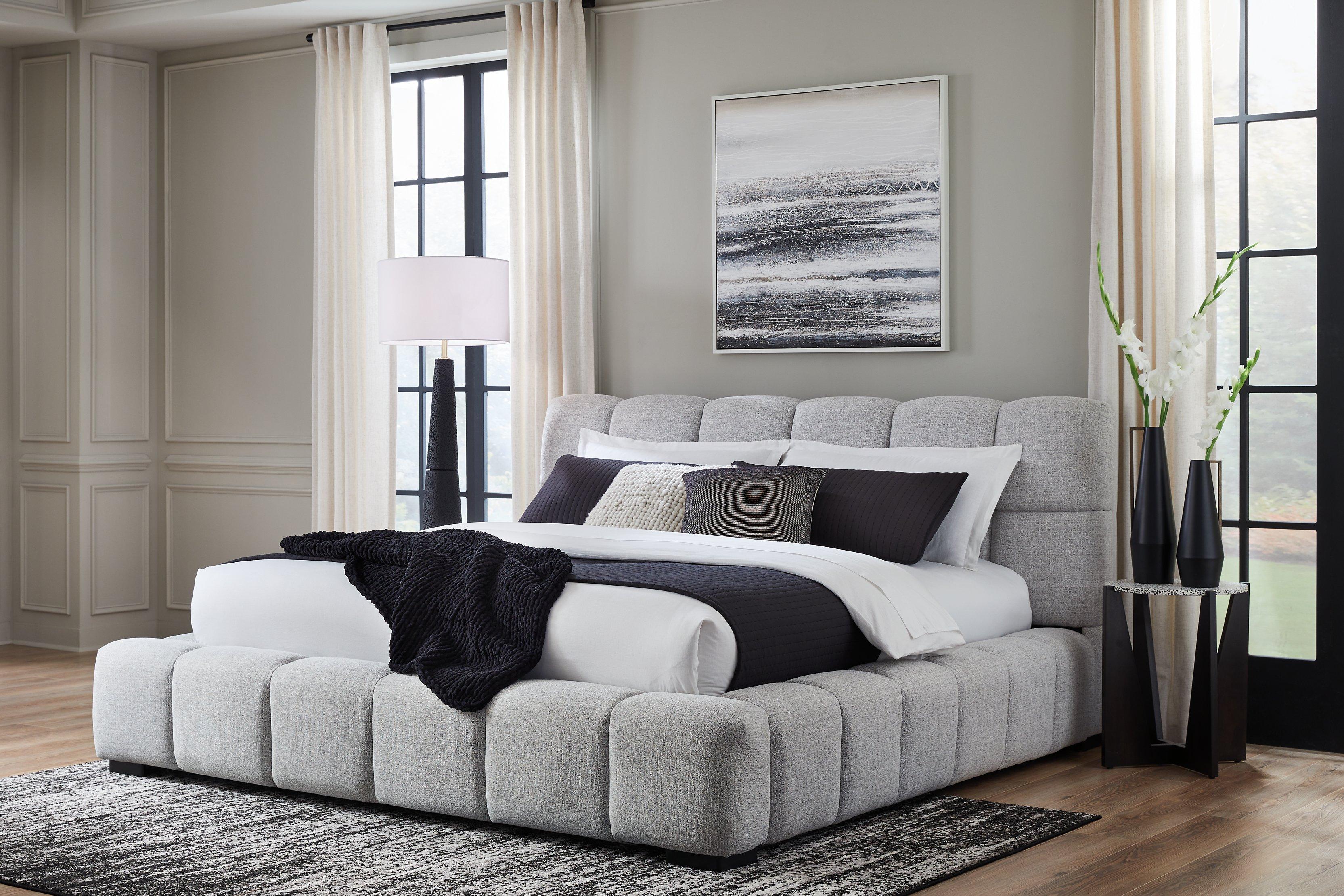 Grendusk Upholstered Bed - Furniture 4 Less Outlet (Salinas,CA)