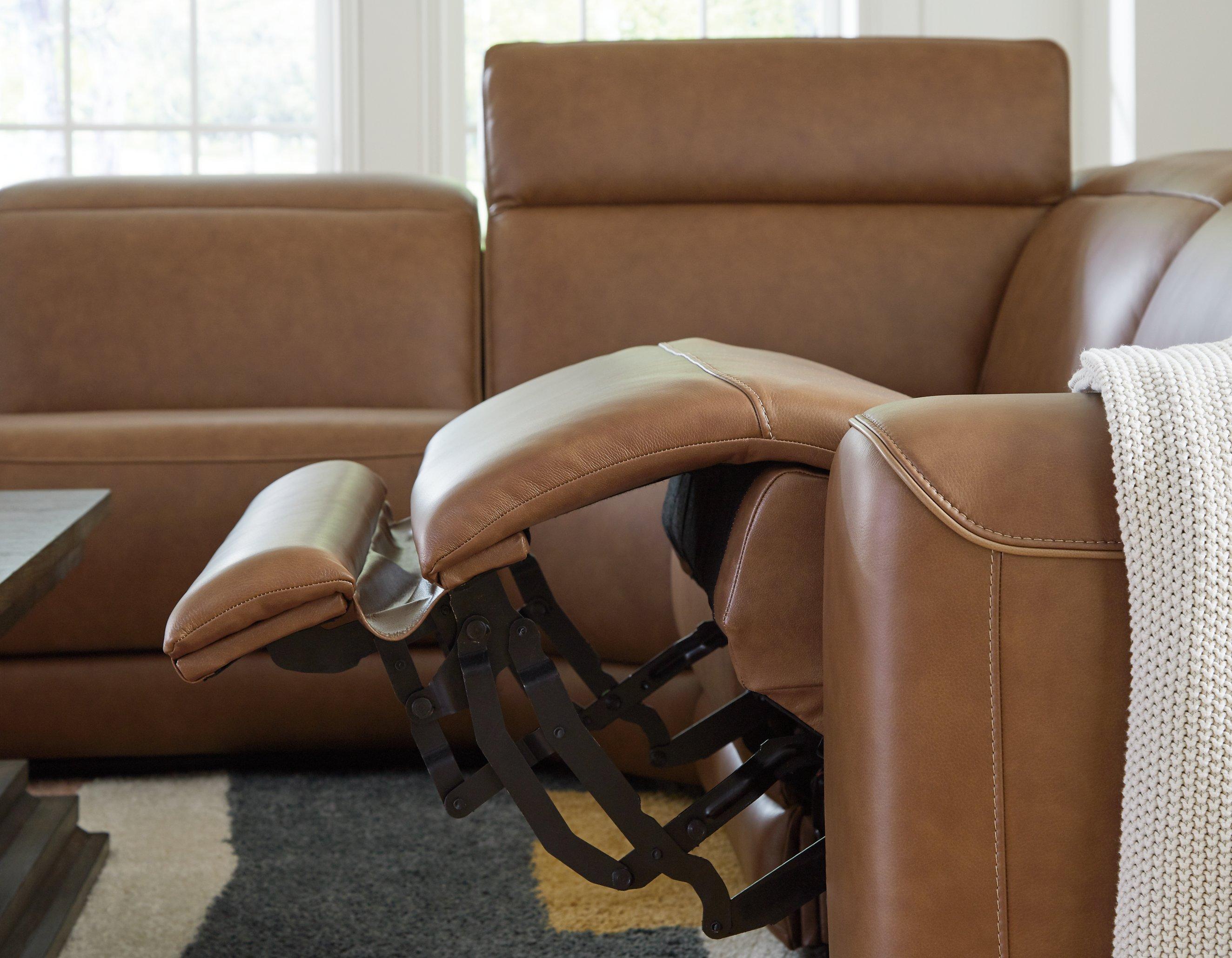 Magic Man Power Reclining Sectional - Furniture 4 Less Outlet (Salinas,CA)