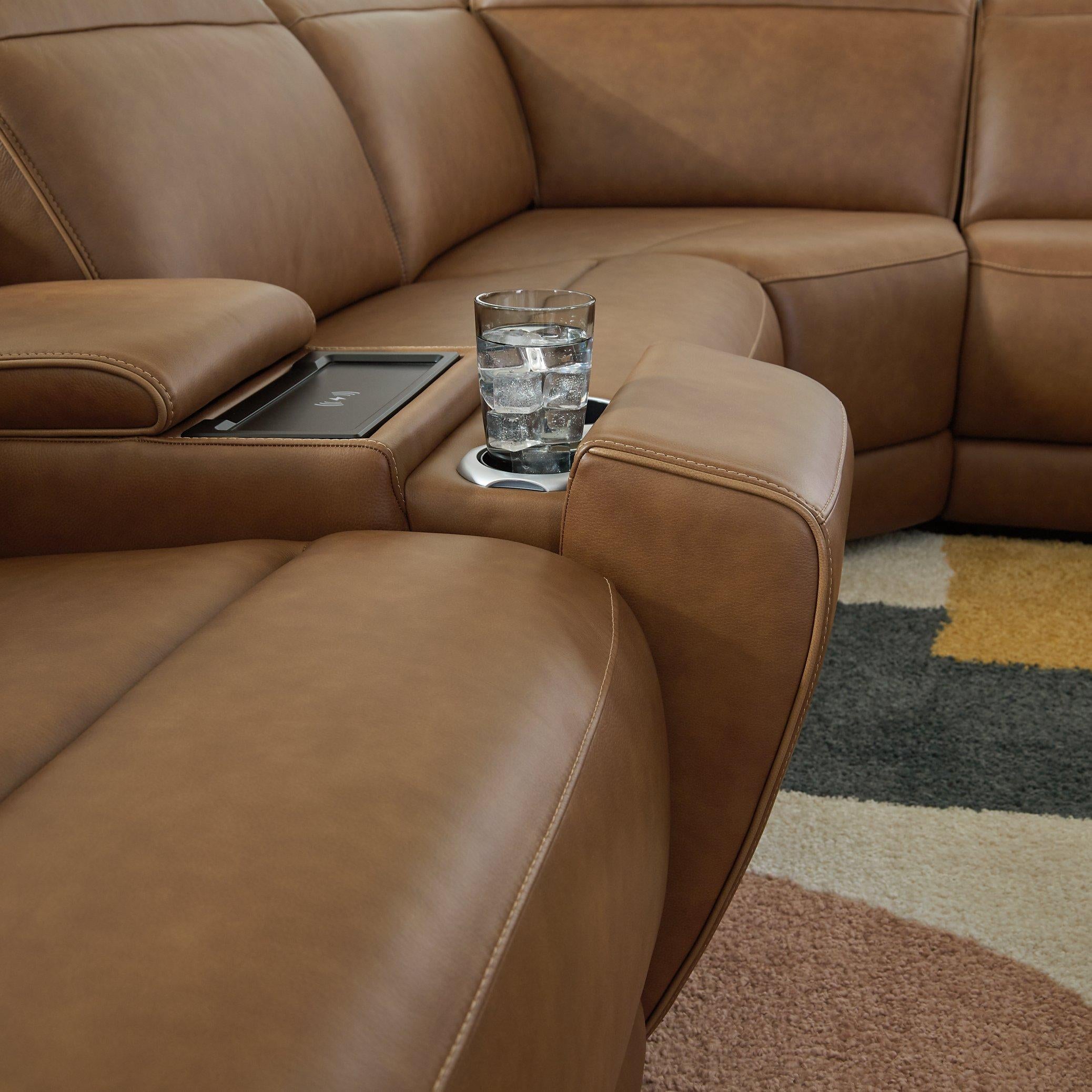 Magic Man Power Reclining Sectional with Console - Furniture 4 Less Outlet (Salinas,CA)