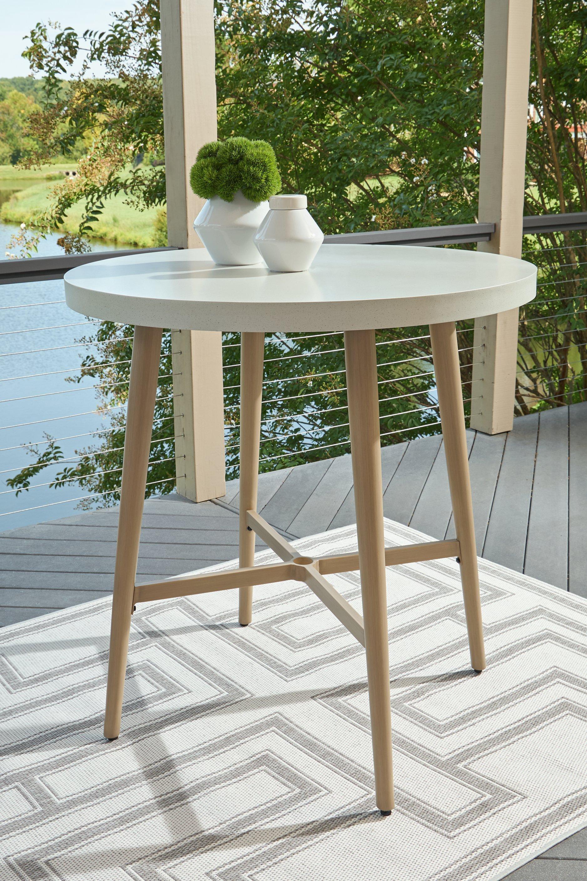 Seton Creek Outdoor Dining Package - Furniture 4 Less Outlet (Salinas,CA)