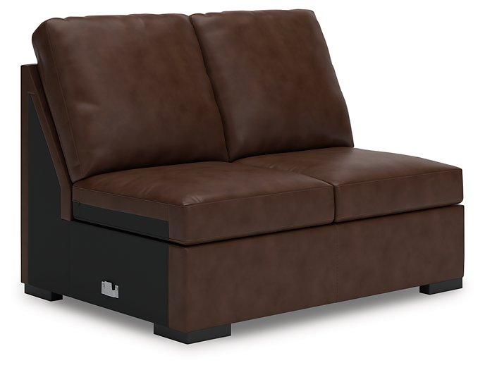 McDowlan Sectional with Chaise - Furniture 4 Less Outlet (Salinas,CA)