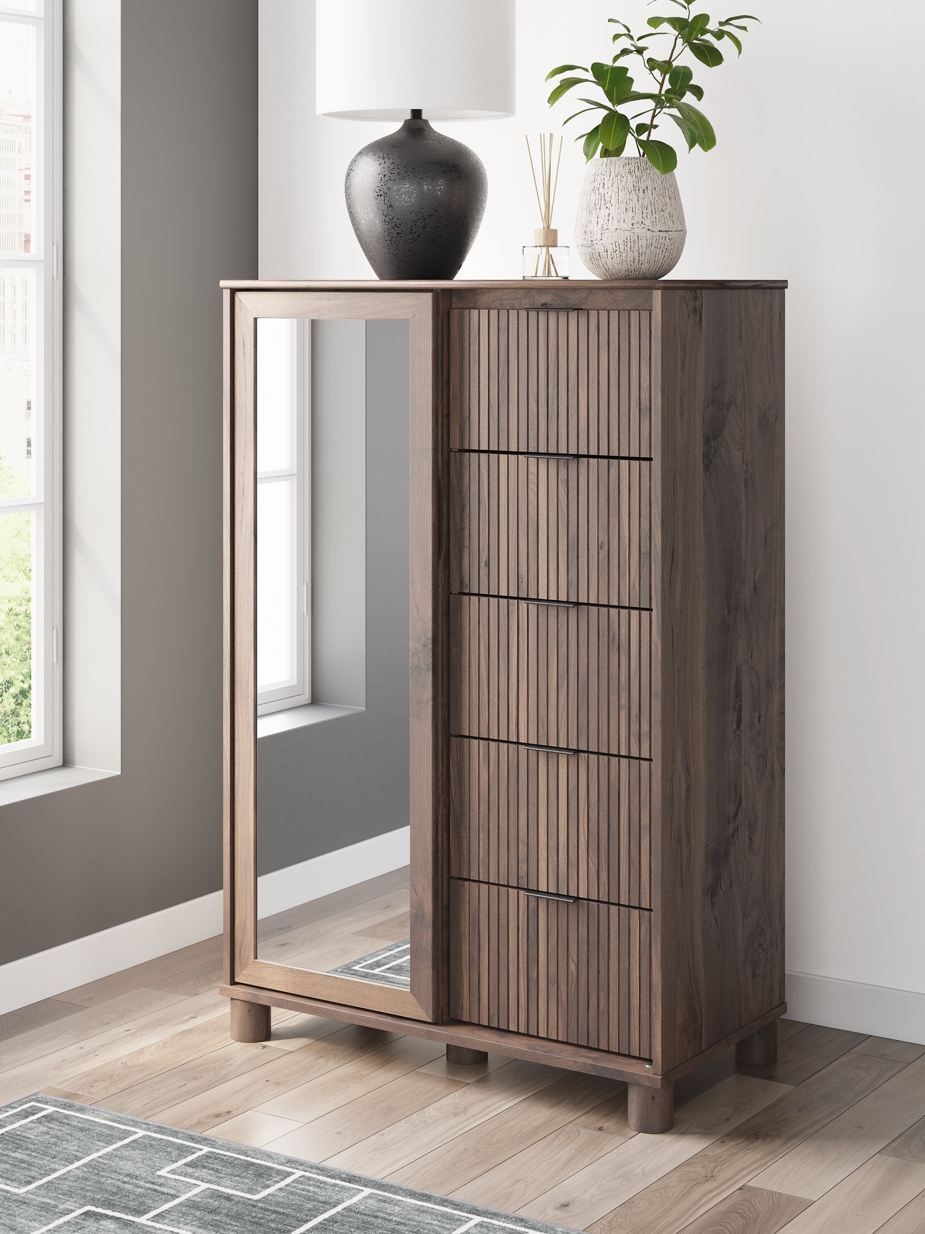 Pamytta Dressing Chest - Furniture 4 Less Outlet (Salinas,CA)