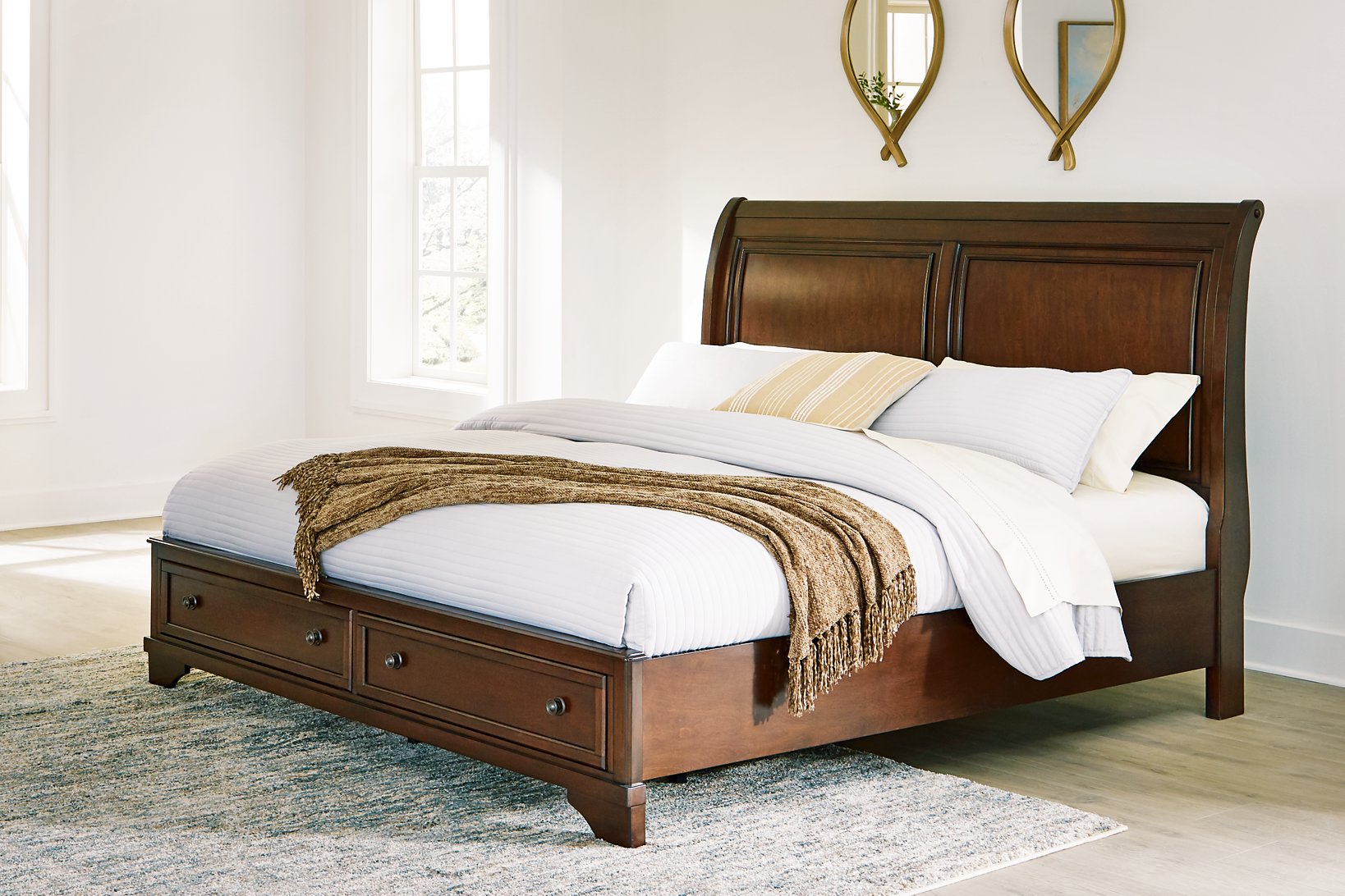 Trellington Sleigh Storage Bed - Furniture 4 Less Outlet (Salinas,CA)