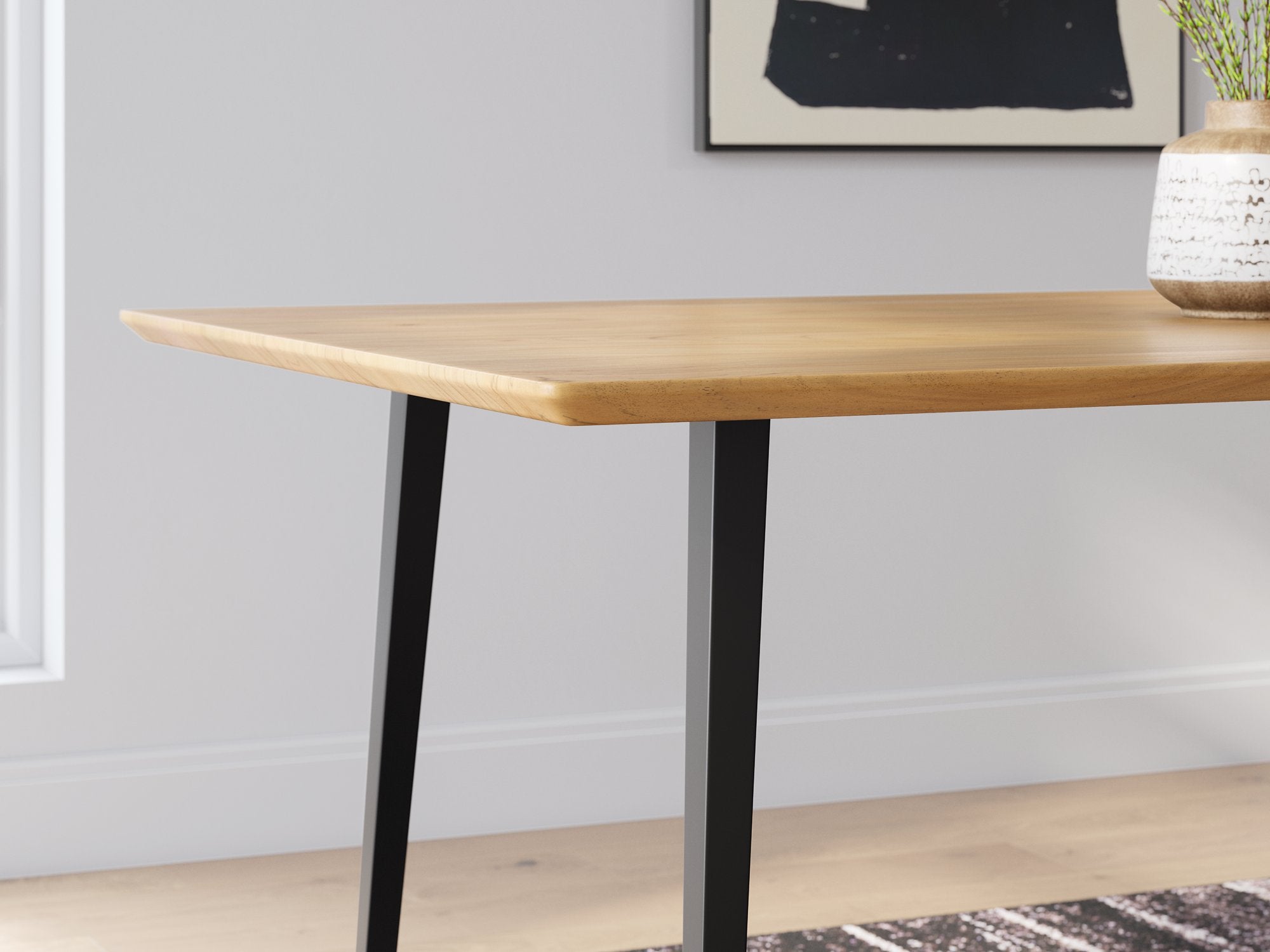 Gretlynn Dining Table - Furniture 4 Less Outlet (Salinas,CA)