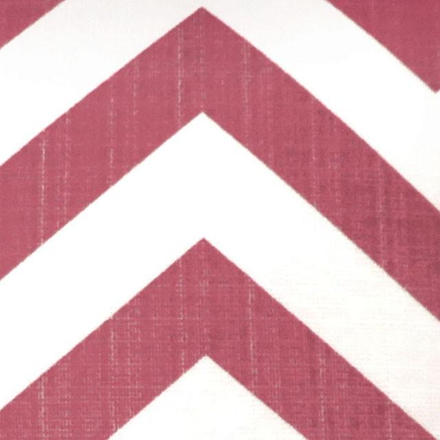 Zoe Red Chevron 18" X 18" Pillow, Red Chevron (2/CTN) - Furniture 4 Less Outlet (Salinas,CA)