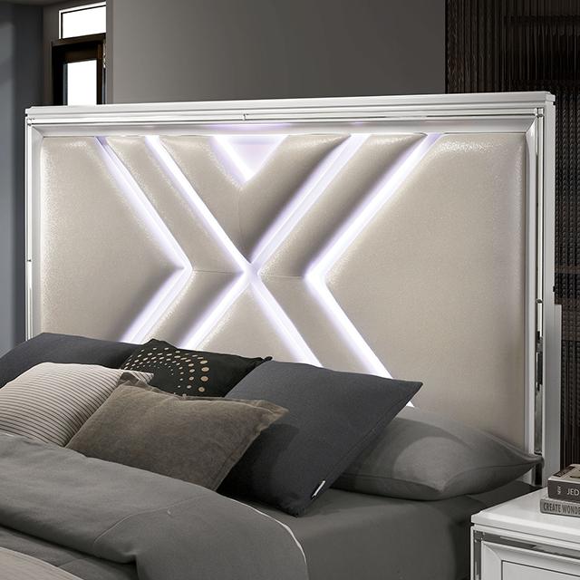 EMMELINE E.King Bed, White - Furniture 4 Less Outlet (Salinas,CA)