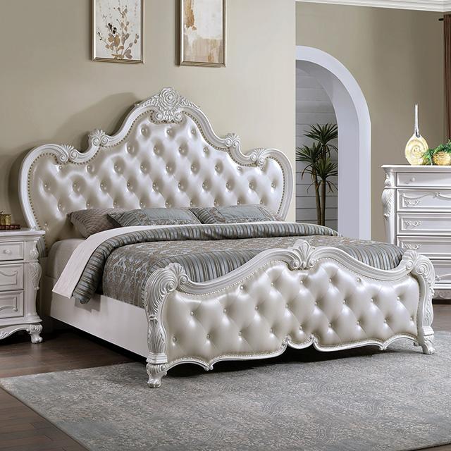 Ventresca E.King & Queen Bed White & Chrome - Furniture 4 Less Outlet (Salinas,CA)