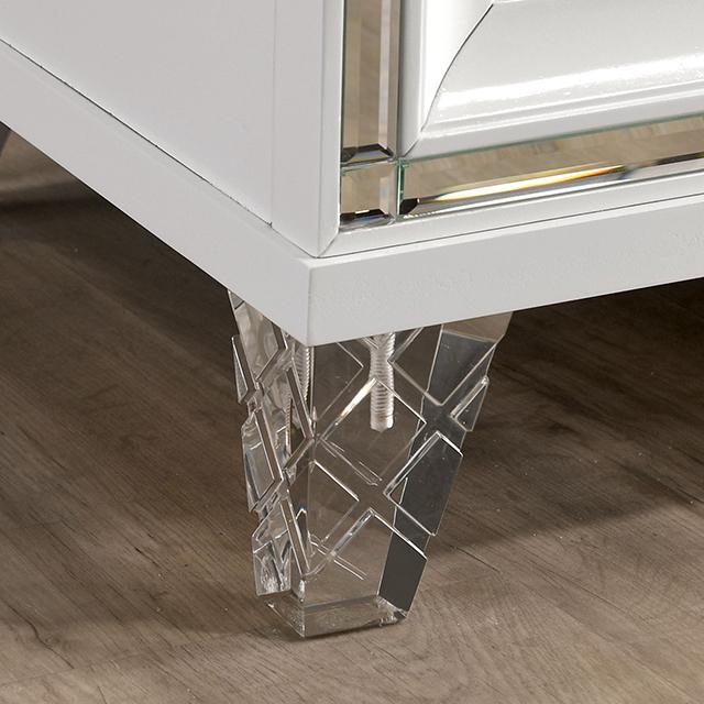 EMMELINE Night Stand w/ USB, White - Furniture 4 Less Outlet (Salinas,CA)