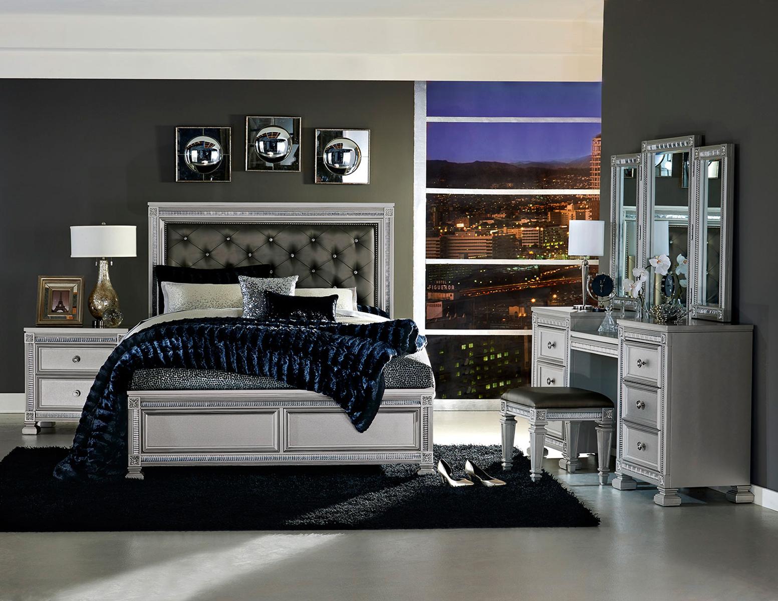 Bevelle Queen Upholstered Panel Bed in Silver 1958-1 - Furniture 4 Less Outlet (Salinas,CA)