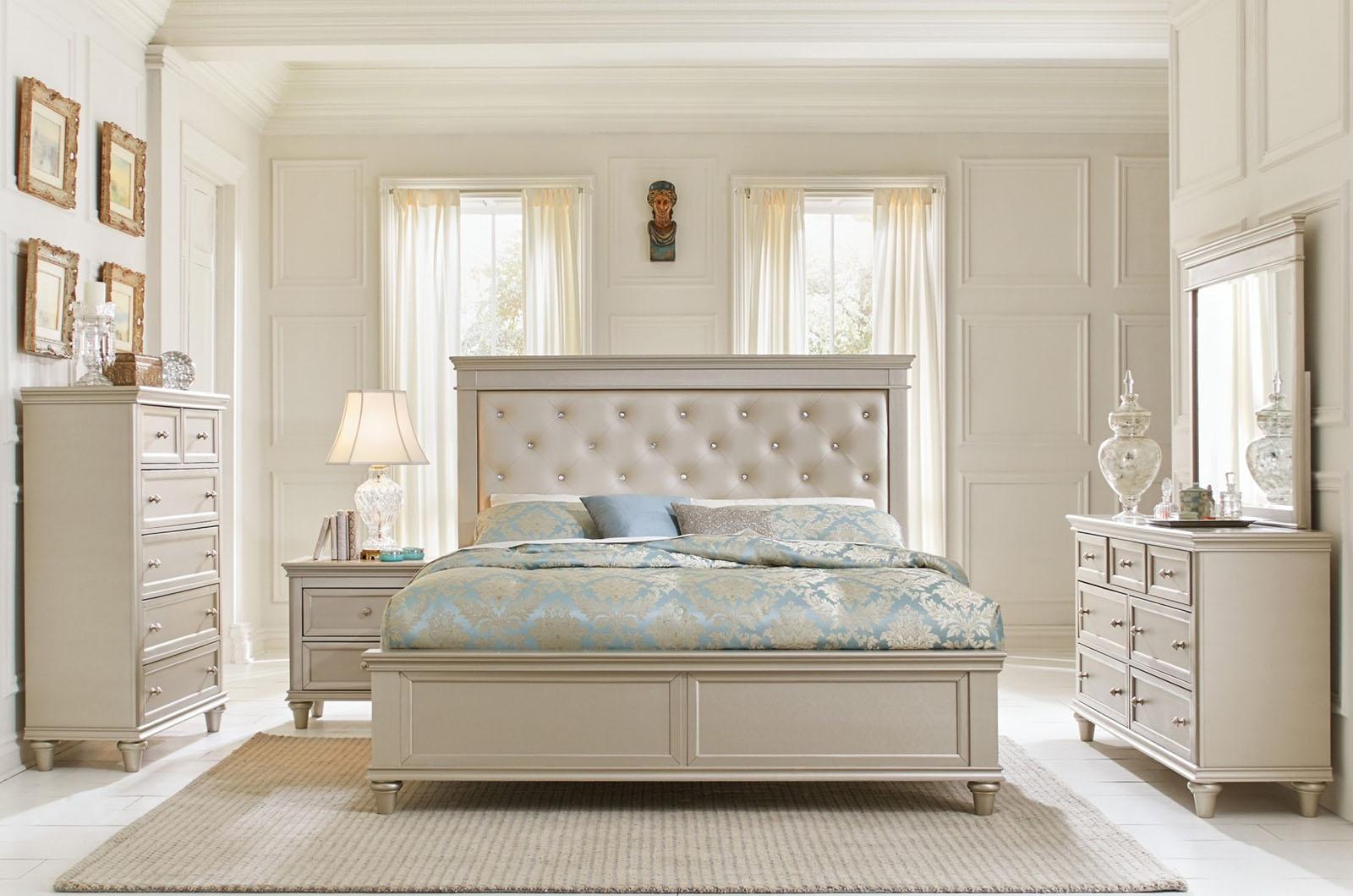 Celandine King Panel Bed in Pearl/Silver 1928K-1EK - Furniture 4 Less Outlet (Salinas,CA)