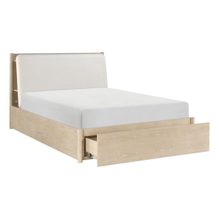 1313NK-1CK-Bedroom (3) California King Platform Bed with Footboard Storage - Furniture 4 Less Outlet (Salinas,CA)