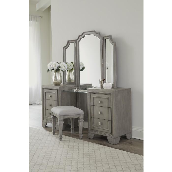 Colchester Vanity Stool - Furniture 4 Less Outlet (Salinas,CA)