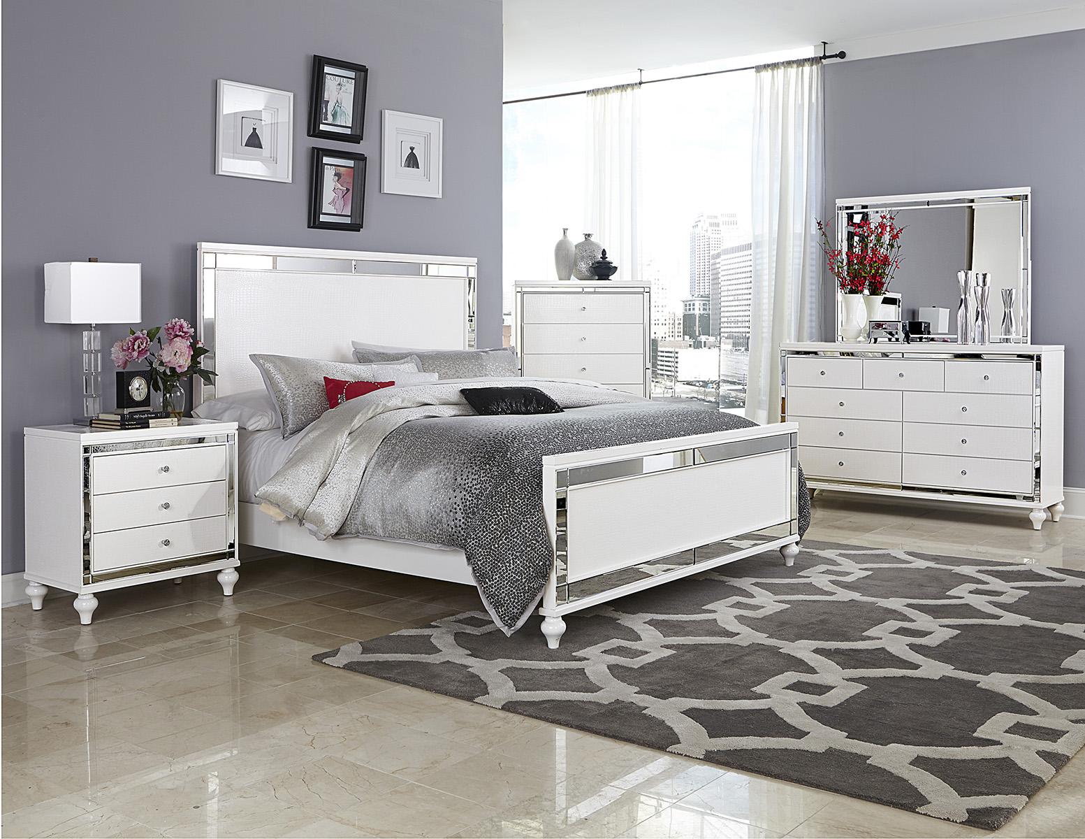 Alonza 3 Drawer Nightstand in White 1845-4 - Furniture 4 Less Outlet (Salinas,CA)