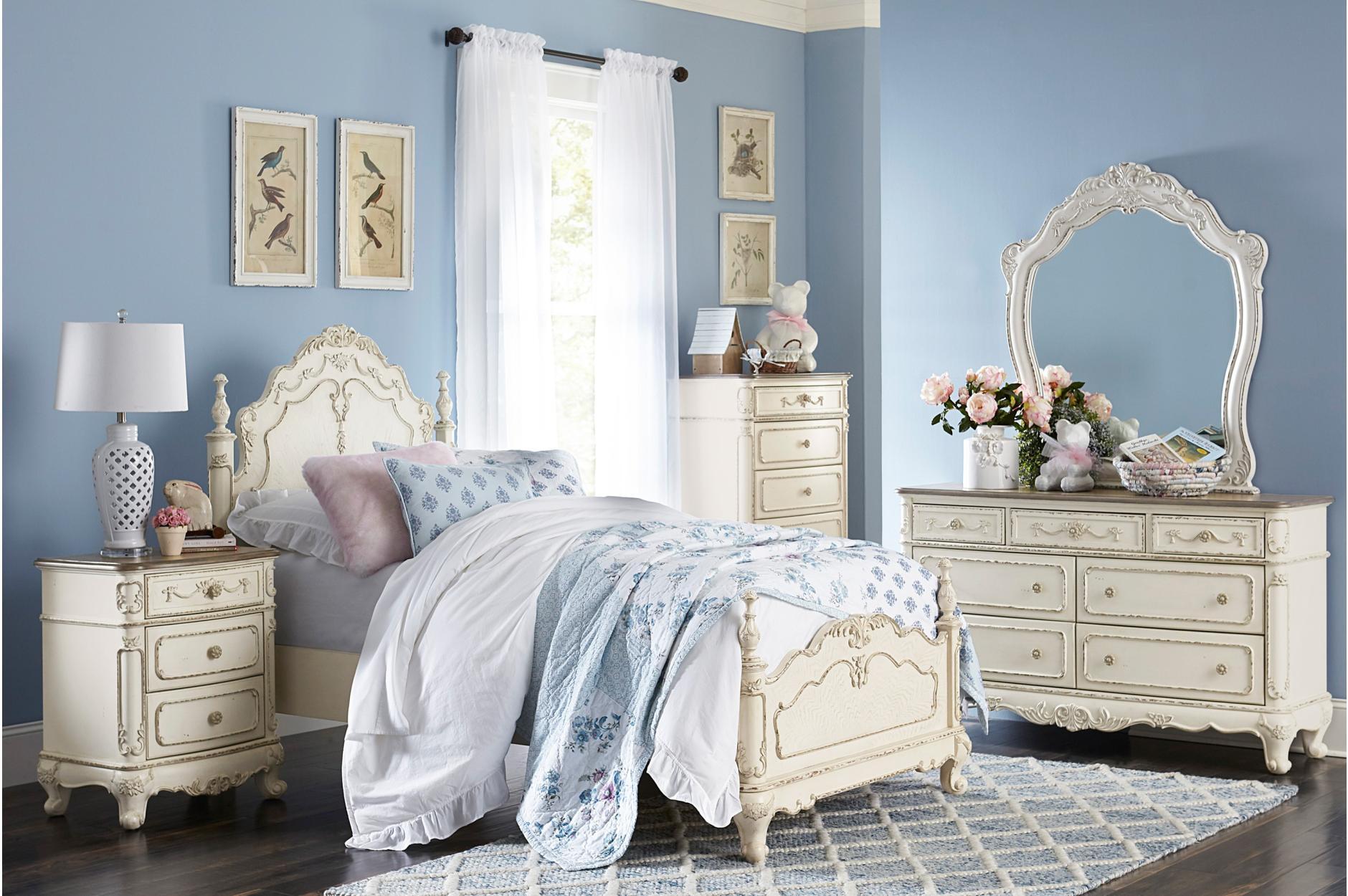 Cinderella 5 Drawer Chest in Antique White with Grey Rub-Through 1386NW-9 - Furniture 4 Less Outlet (Salinas,CA)