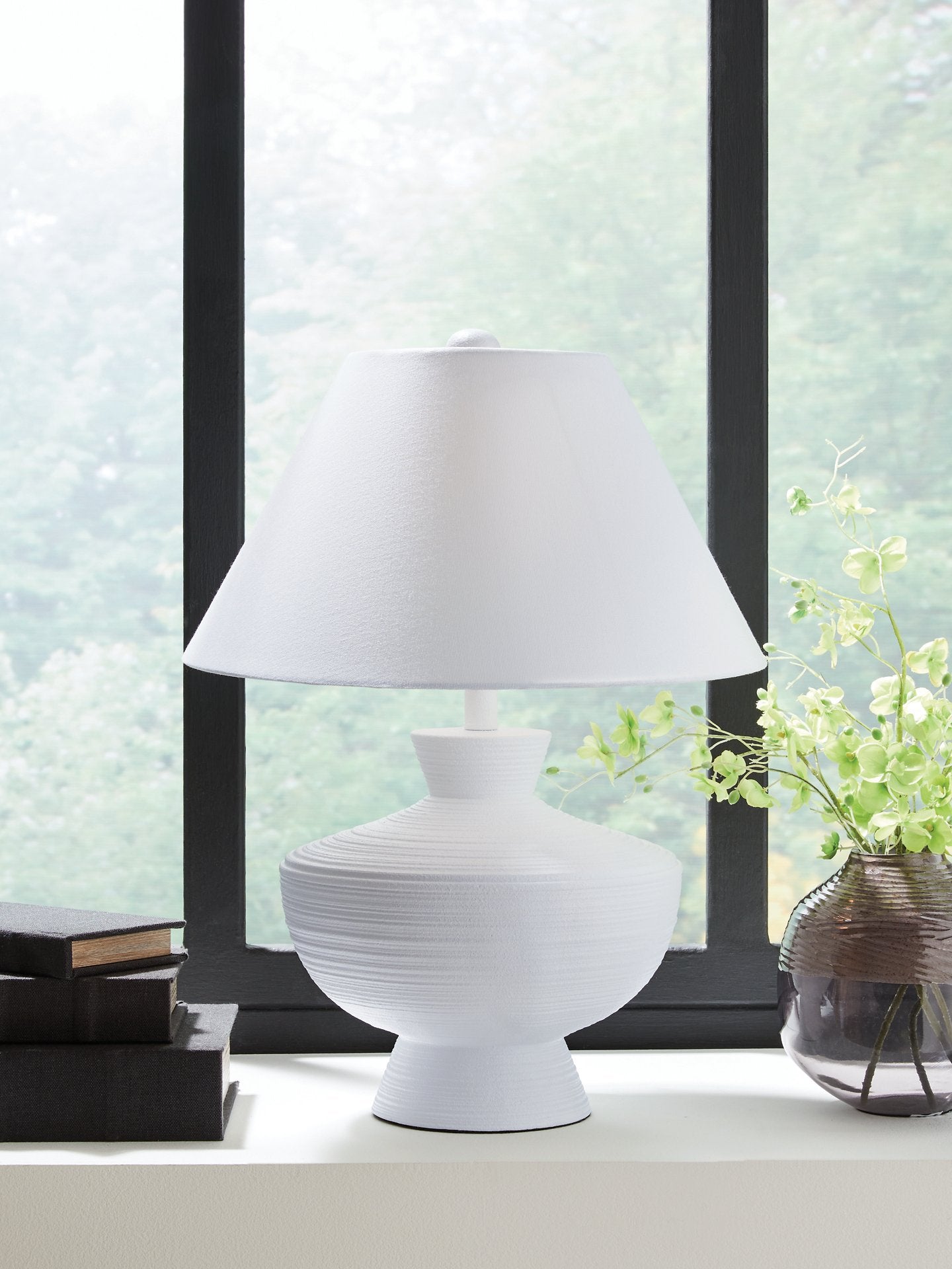 Harelwood Table Lamp - Furniture 4 Less Outlet (Salinas,CA)