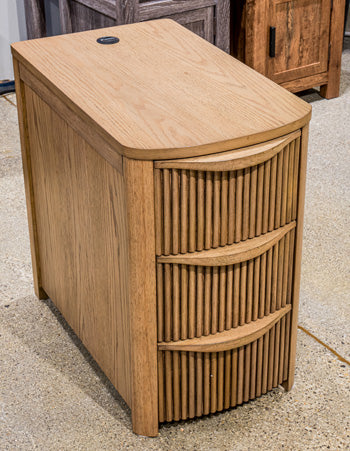Camdill Chairside End Table - Furniture 4 Less Outlet (Salinas,CA)