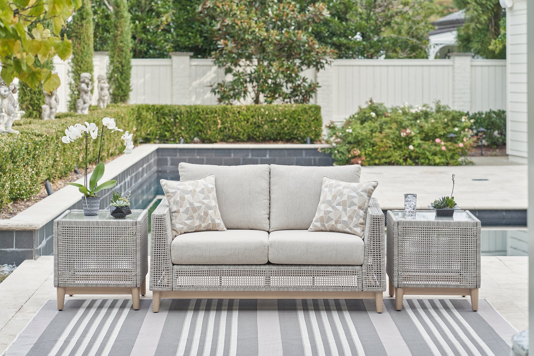 Seton Creek Outdoor Seating Set - Furniture 4 Less Outlet (Salinas,CA)