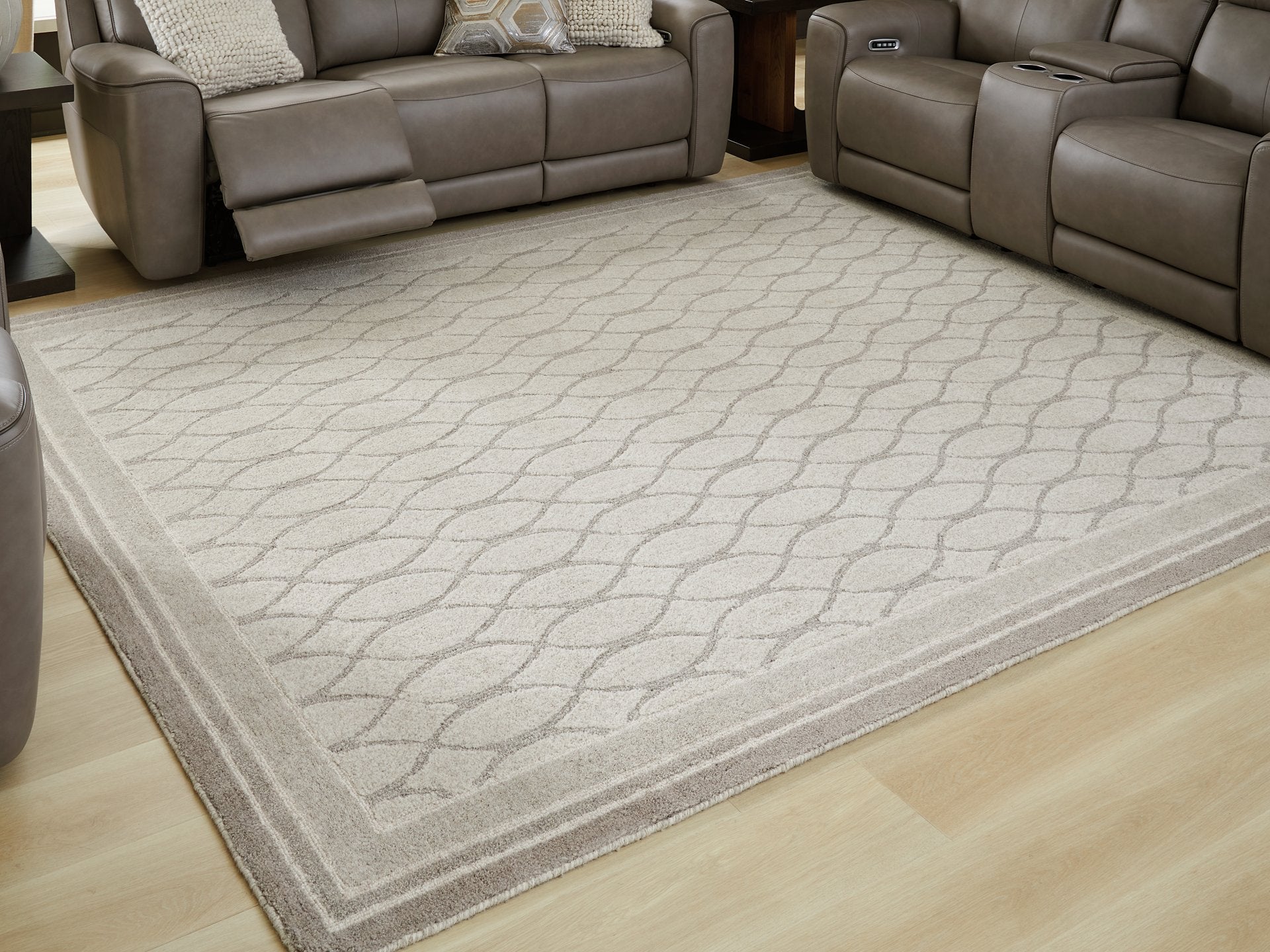 Wimney Rug - Furniture 4 Less Outlet (Salinas,CA)
