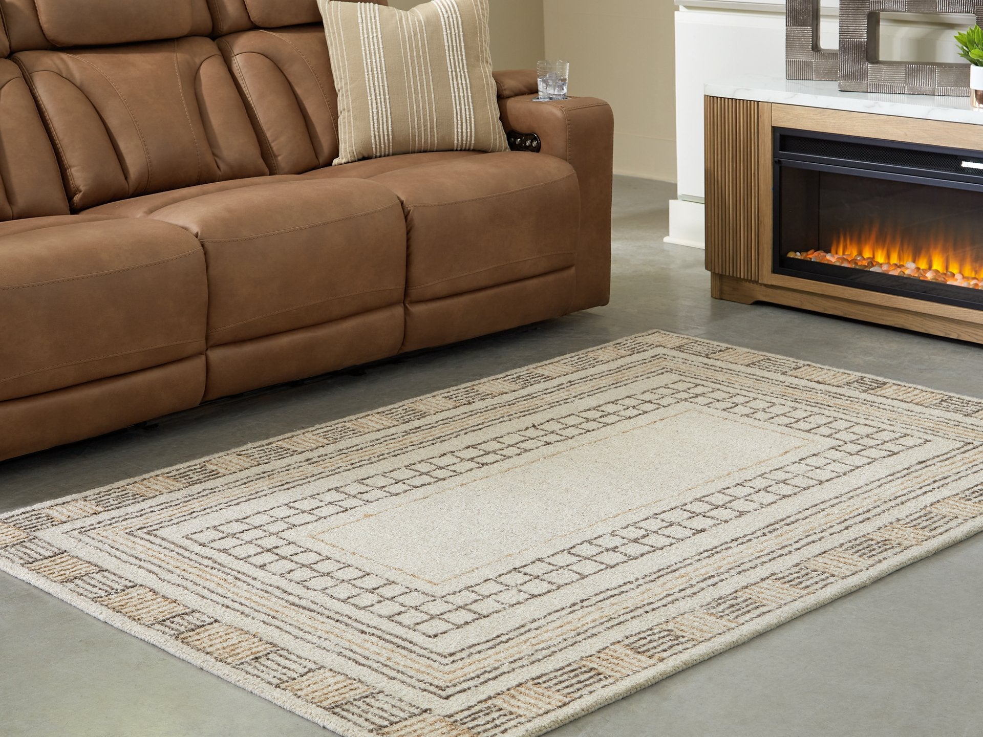 Idaman Rug - Furniture 4 Less Outlet (Salinas,CA)