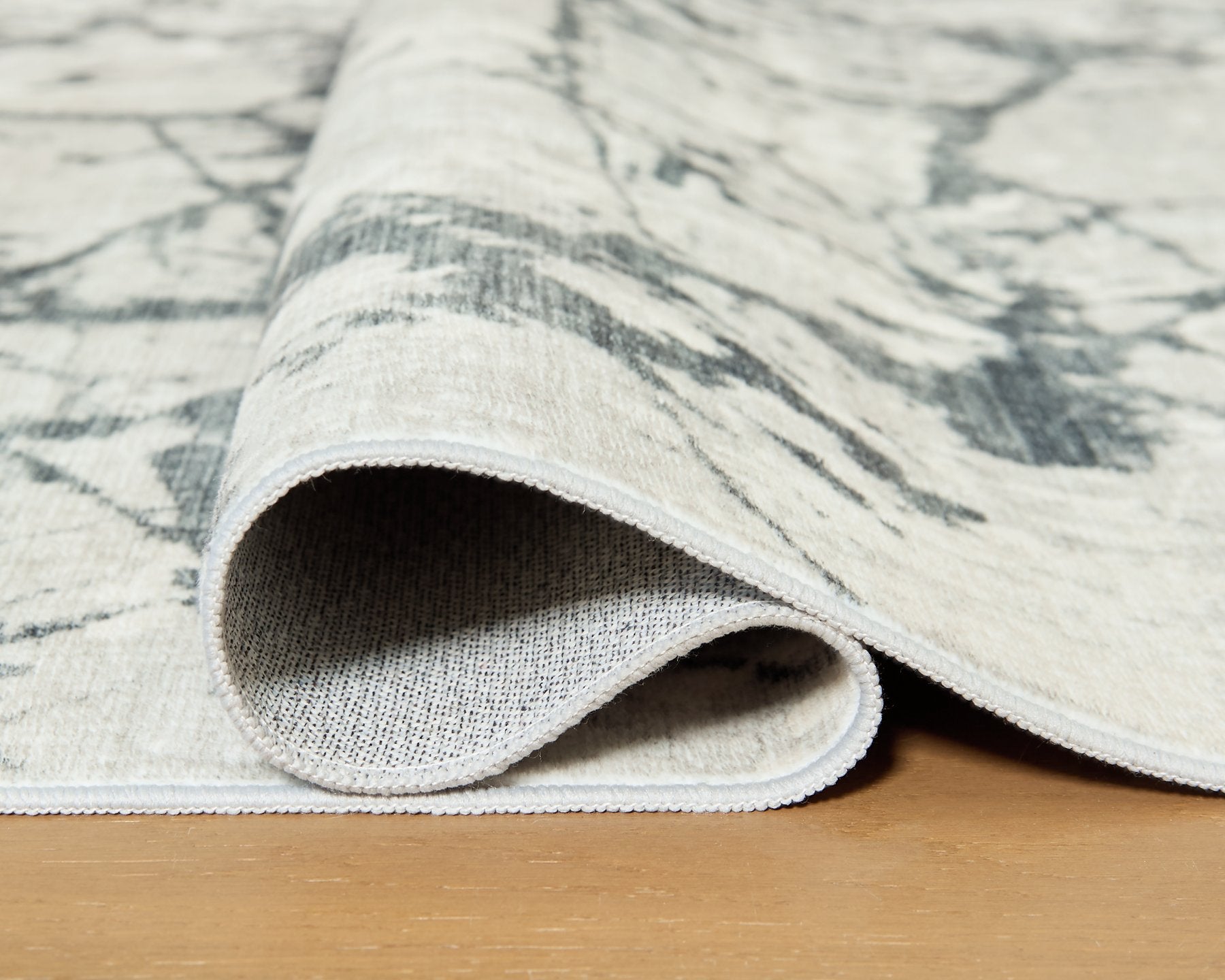 Tobinbury Washable Area Rug - Furniture 4 Less Outlet (Salinas,CA)