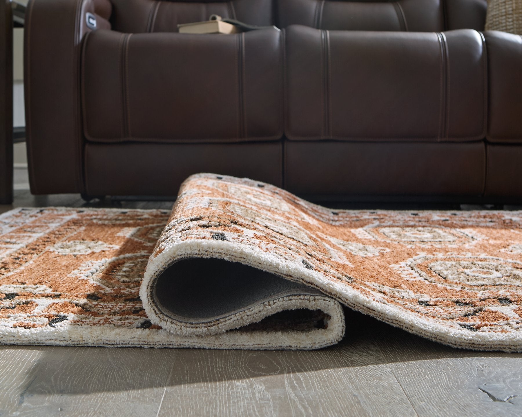 Qaabiz Area Rug - Furniture 4 Less Outlet (Salinas,CA)