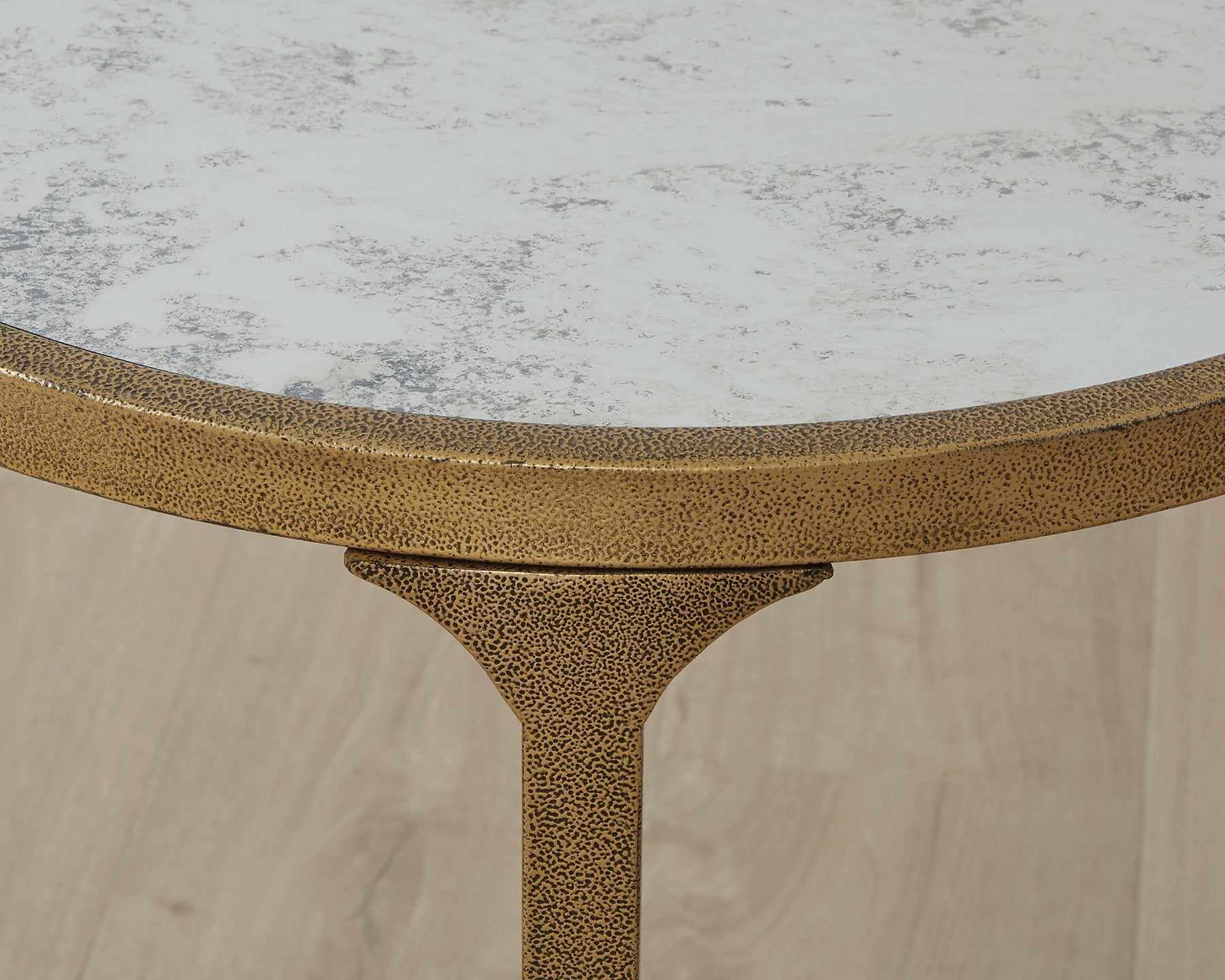 Korajane End Table - Furniture 4 Less Outlet (Salinas,CA)