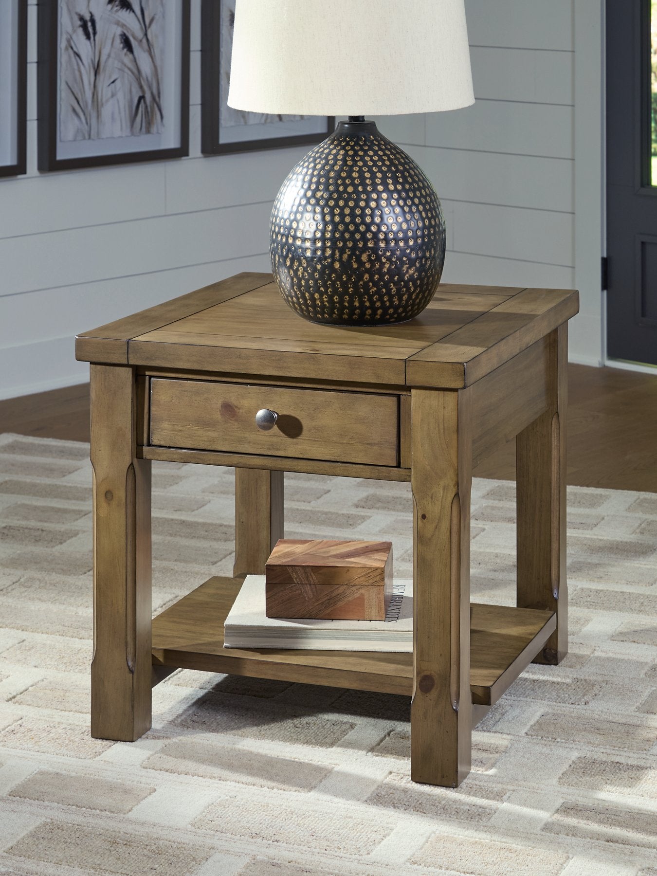 Vandenmore End Table - Furniture 4 Less Outlet (Salinas,CA)