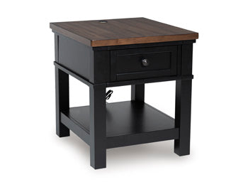Wildenauer End Table - Furniture 4 Less Outlet (Salinas,CA)