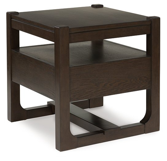Breckington End Table - Furniture 4 Less Outlet (Salinas,CA)