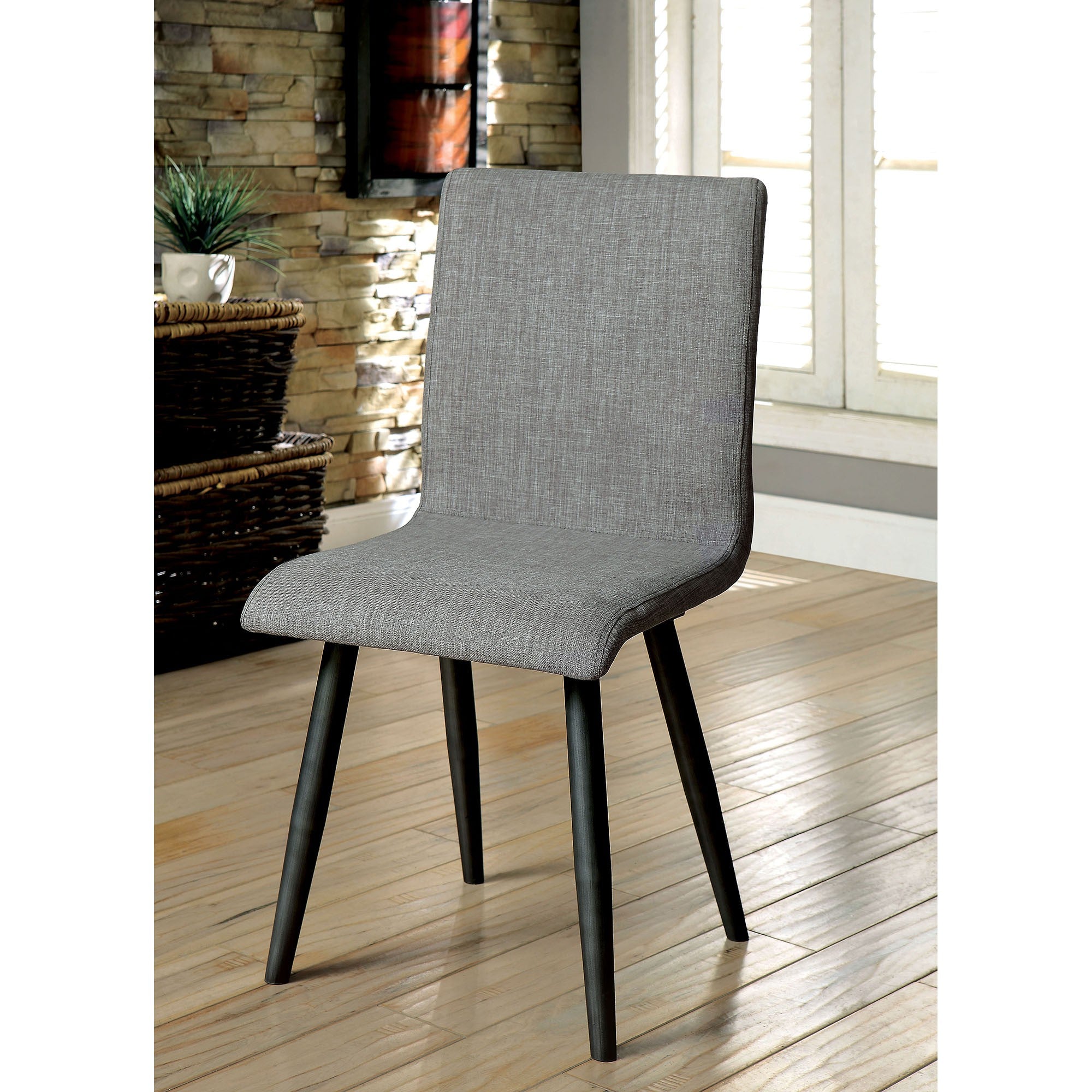 Vilhelm I Gray Dining Table - Furniture 4 Less Outlet (Salinas,CA)