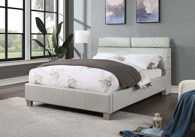 Muttenz E.King & Queen Bed - Furniture 4 Less Outlet (Salinas,CA)