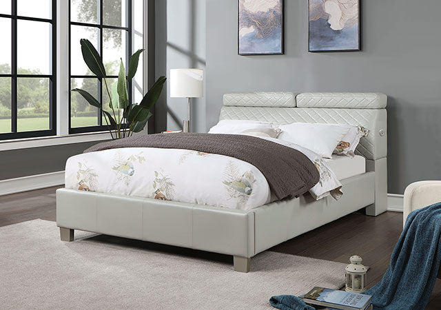 Muttenz E.King & Queen Bed - Furniture 4 Less Outlet (Salinas,CA)
