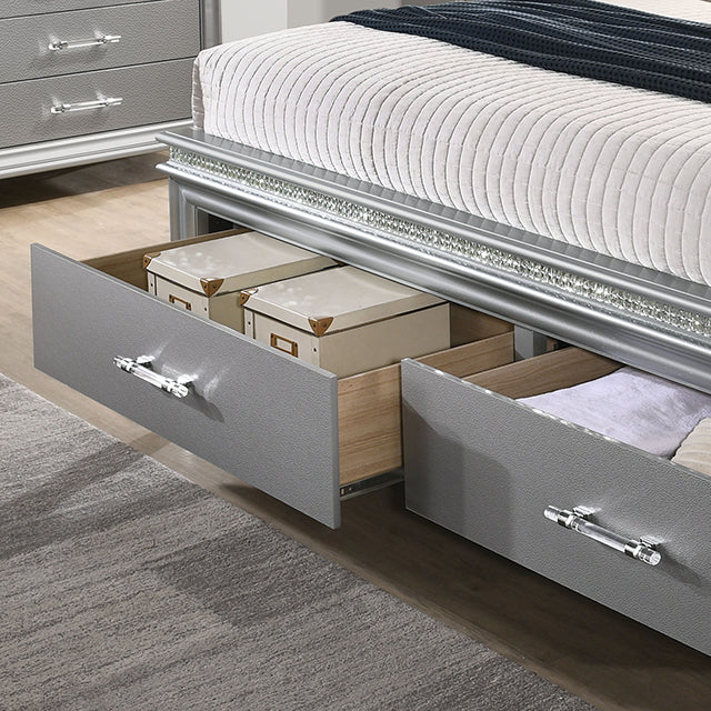 Maddie Bed White & Silver - Furniture 4 Less Outlet (Salinas,CA)