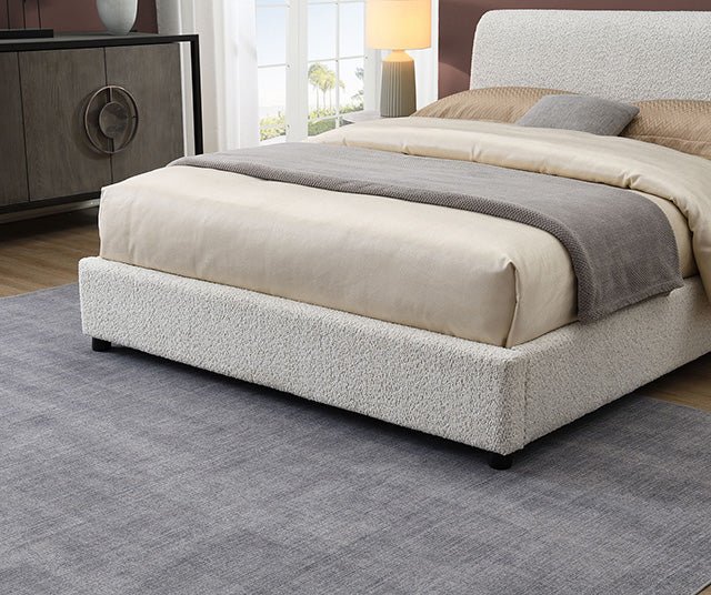 Vertham E.King, Full, & Queen Bed White & Black - Furniture 4 Less Outlet (Salinas,CA)