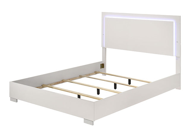 Sinistra E.King & Queen Bed White, Black & Beige - Furniture 4 Less Outlet (Salinas,CA)