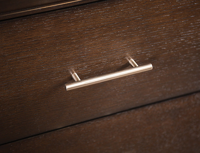 Hinwitz Chest - Furniture 4 Less Outlet (Salinas,CA)