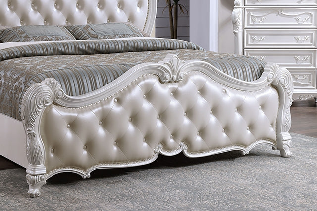 Ventresca Bed White & Chrome - Furniture 4 Less Outlet (Salinas,CA)
