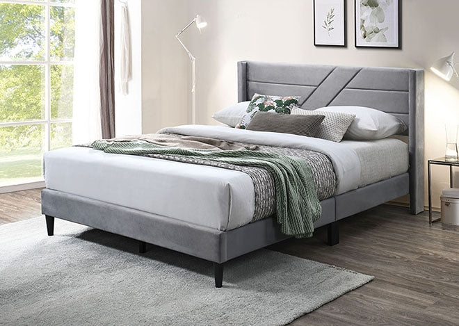 Karyn Queen Bed - Furniture 4 Less Outlet (Salinas,CA)